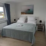 Hercules Horizon Apartment